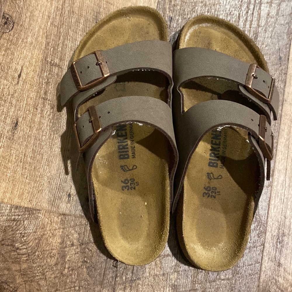 Really good condition Birkenstock’s